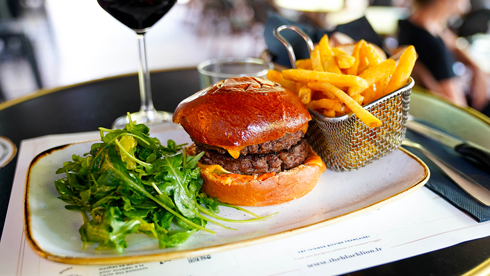 the black lion double cheese burger